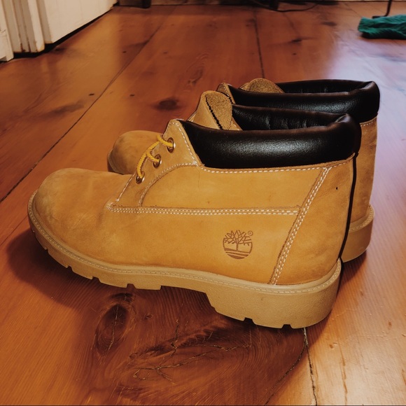 Timberland Boots - Picture 2 of 5